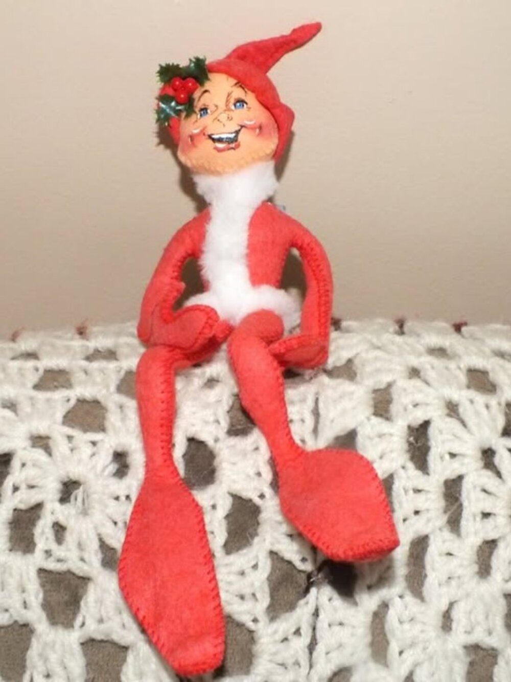Annalee 10" Red Christmas Elf